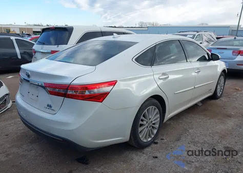 2013 Toyota Avalon Hybrid Limited z USA, uszkodzony, nr VIN 4T1BD1EB8DU013635